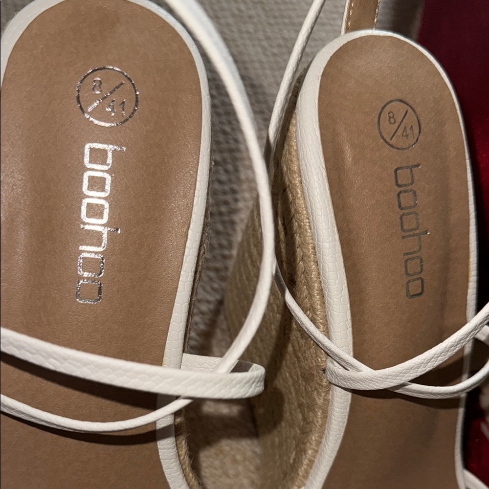Boohoo White and Tan Espadrille Platform Shoes - Picture 4 of 6